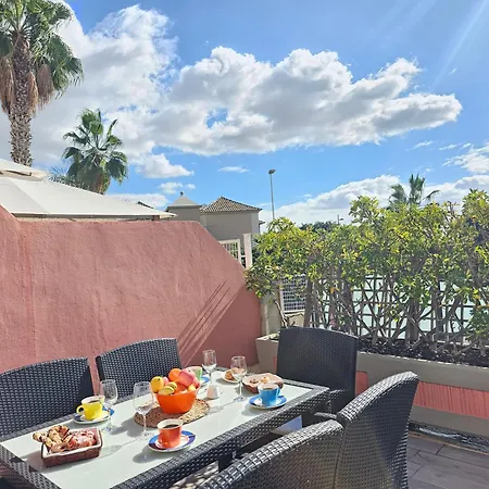 New Luxury Relaxing Holidays Golf & Sun, Appartement
