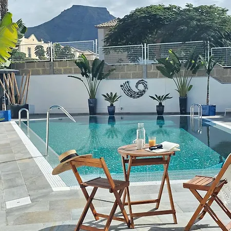 New Luxury Relaxing Holidays Golf & Sun, Costa Adeje, Tenerife * 阿德耶